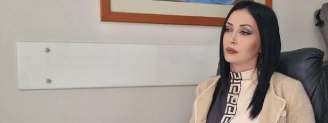 Μιλώντας με την Αλίνα Γκυντίλλου που σώζει περιουσίες οφειλετών με τον εξωδικαστικό ρύθμισης χρεών.